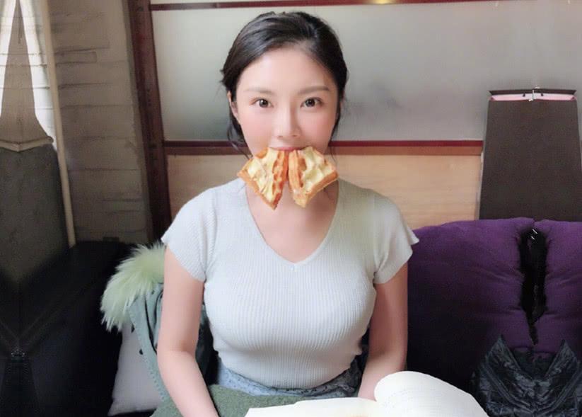 女明星减肥秘诀揭秘，小巷魔法小店助你轻松瘦身之旅